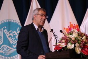 دکتر محمود فتوحی فیروزآباد