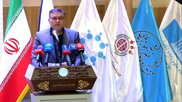 سخنرانی دکتر رضا عامری در اختتامیه هشتمین جشنواره اندیشمندان و دانشمندان جوان