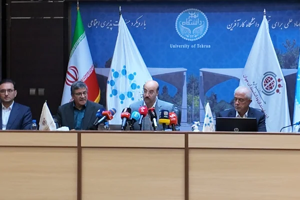 سخنرانی دکتر محمدرضا زالی (دبیر کمیته کسب و کار) در نشست خبری نهمین جشنواره