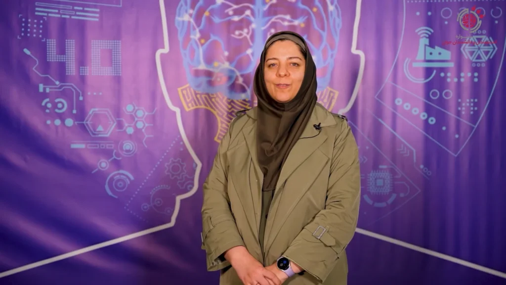 گفت و گو با خانم دکتر فرنوش فریدبد در جشنواره اندیشمندان و دانشمندان جوان