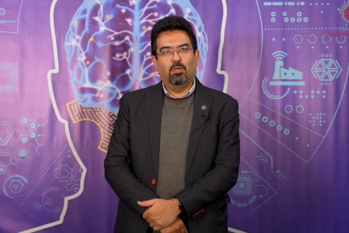 گفت و گو با جناب آقای دکتر احسان مصطفوی